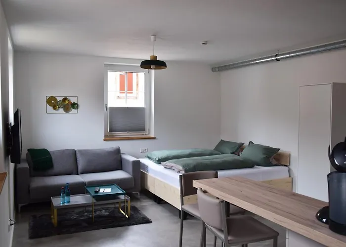 Baerenschenke לינה וארוחת בוקר מסקירך